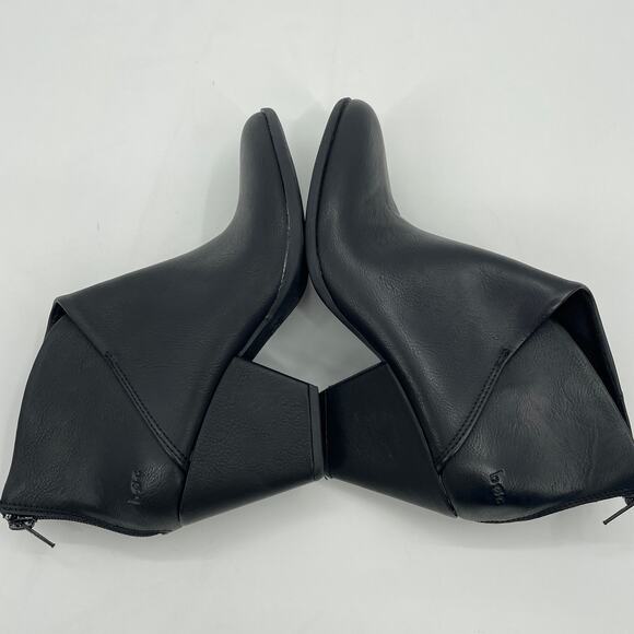 BOC Faux Leather Black Booties Womens Size 7 Back Zip 3 Inch Heel - Picture 4 of 9